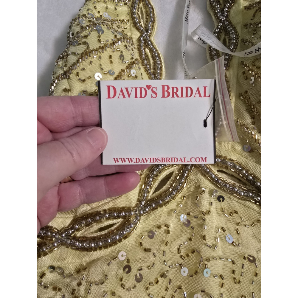 Nightway Collection NWT Yellow Beaded Halter Hi/lo Lined Formal Gown Ladies 10 - Picture 5 of 14